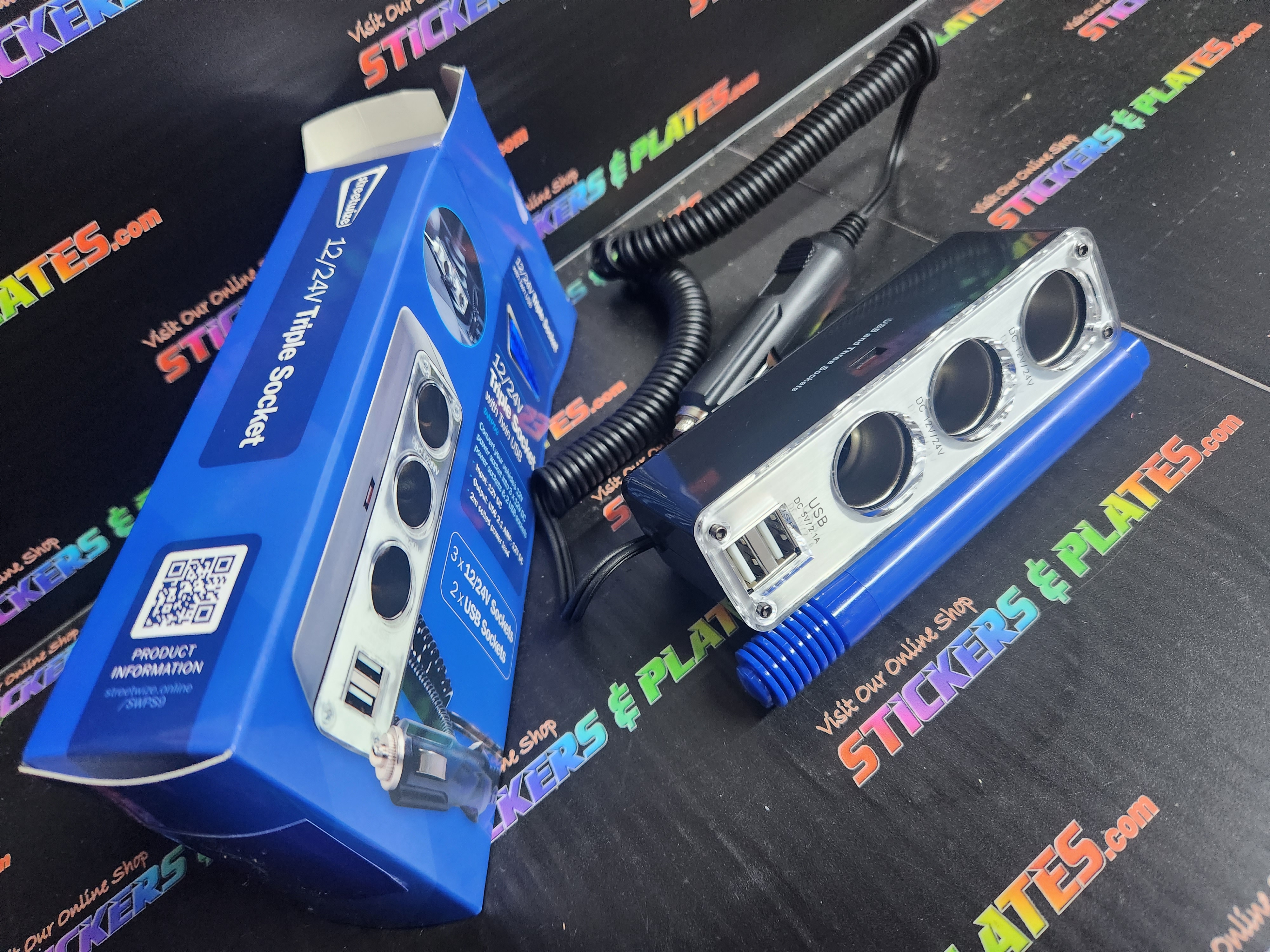 Streetwize 12V Triple Power Twin USB Adaptor